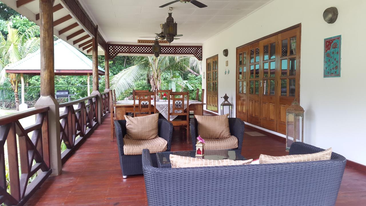 Paodise Guesthouse La Digue Exteriör bild